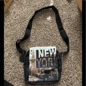 Robin Ruth cross body bag